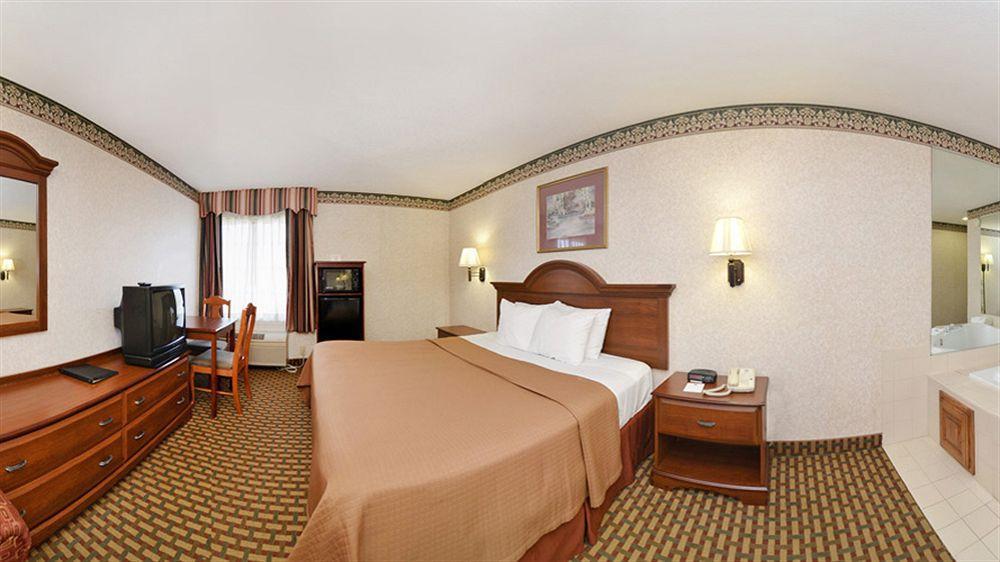 פרי Best Western Bradbury Inn & Suites מראה חיצוני תמונה