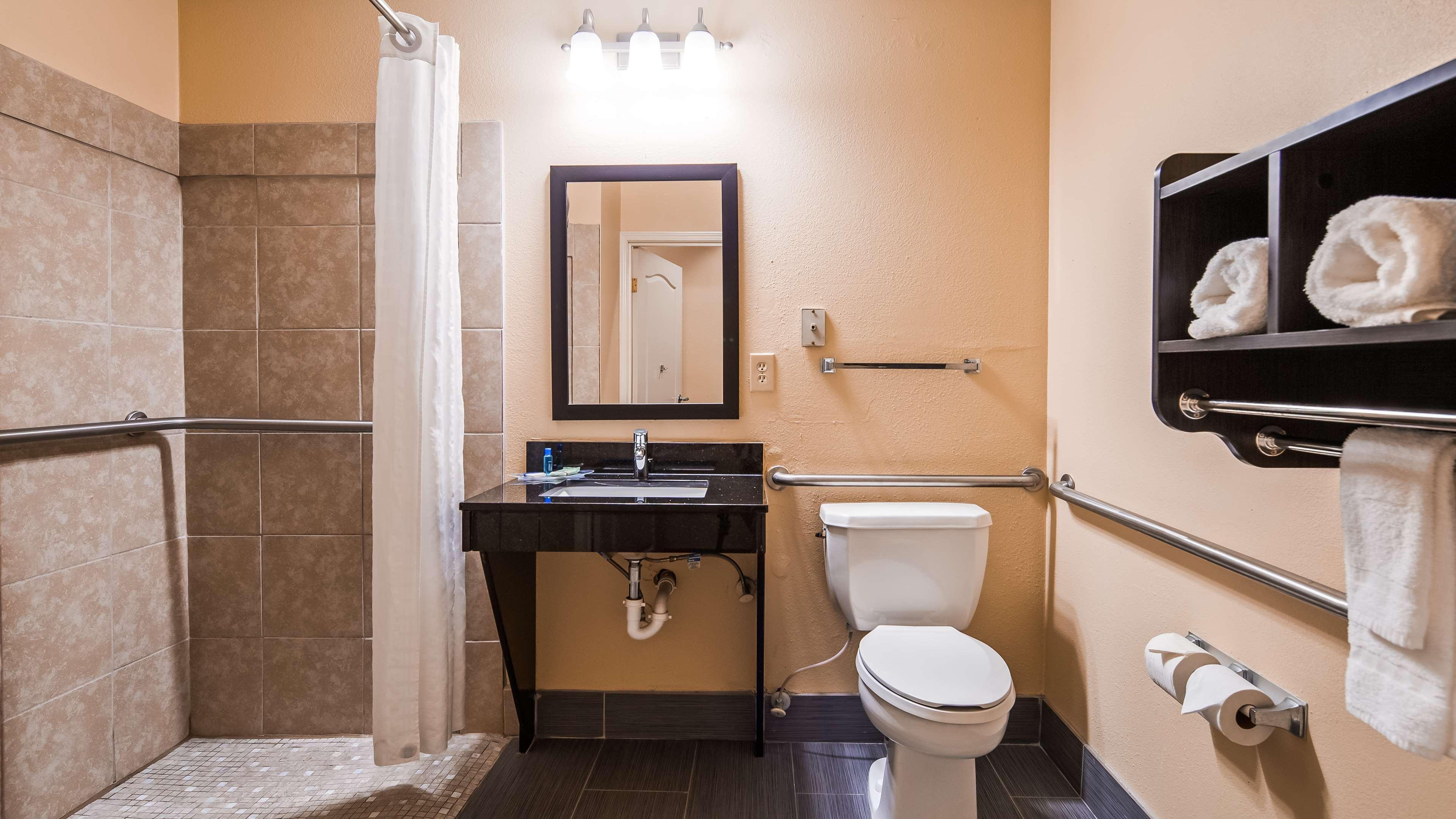 פרי Best Western Bradbury Inn & Suites מראה חיצוני תמונה