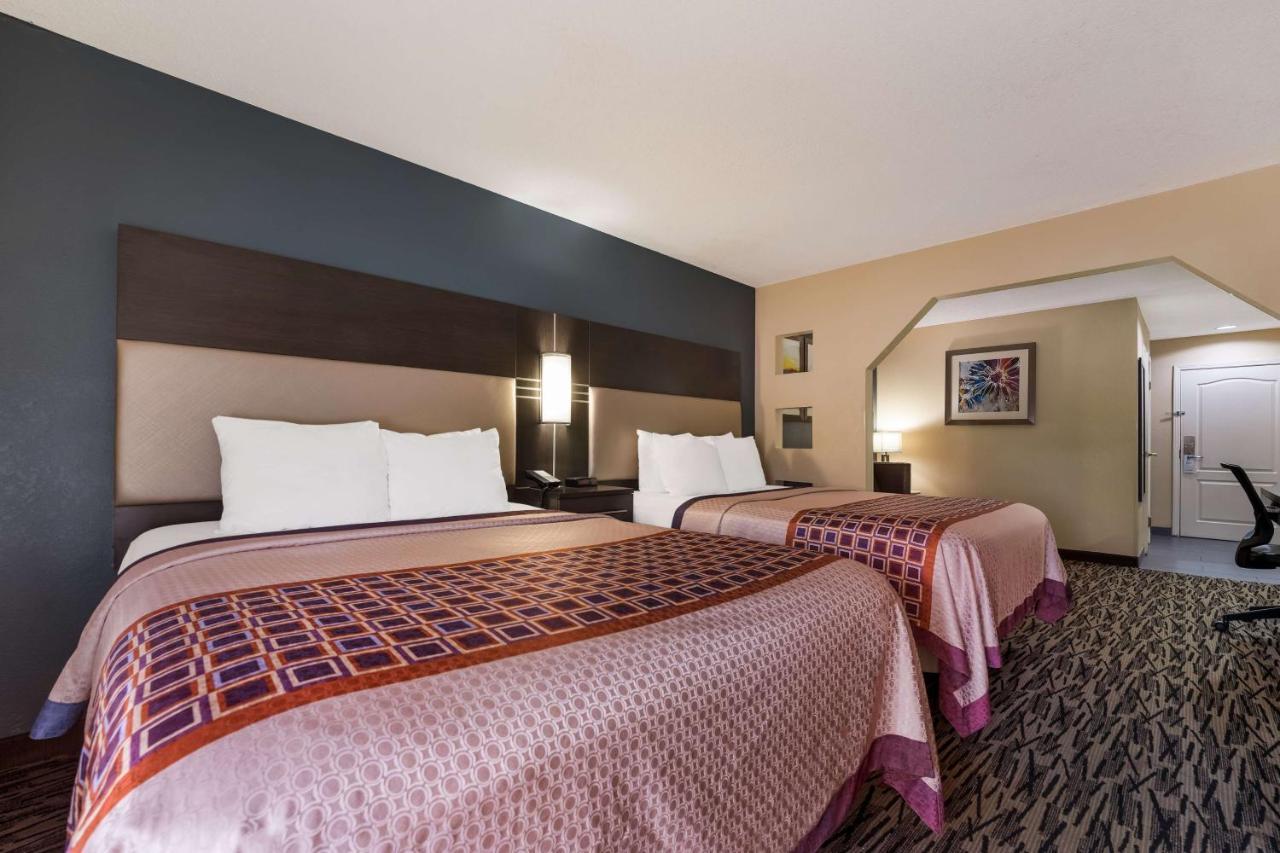 פרי Best Western Bradbury Inn & Suites מראה חיצוני תמונה