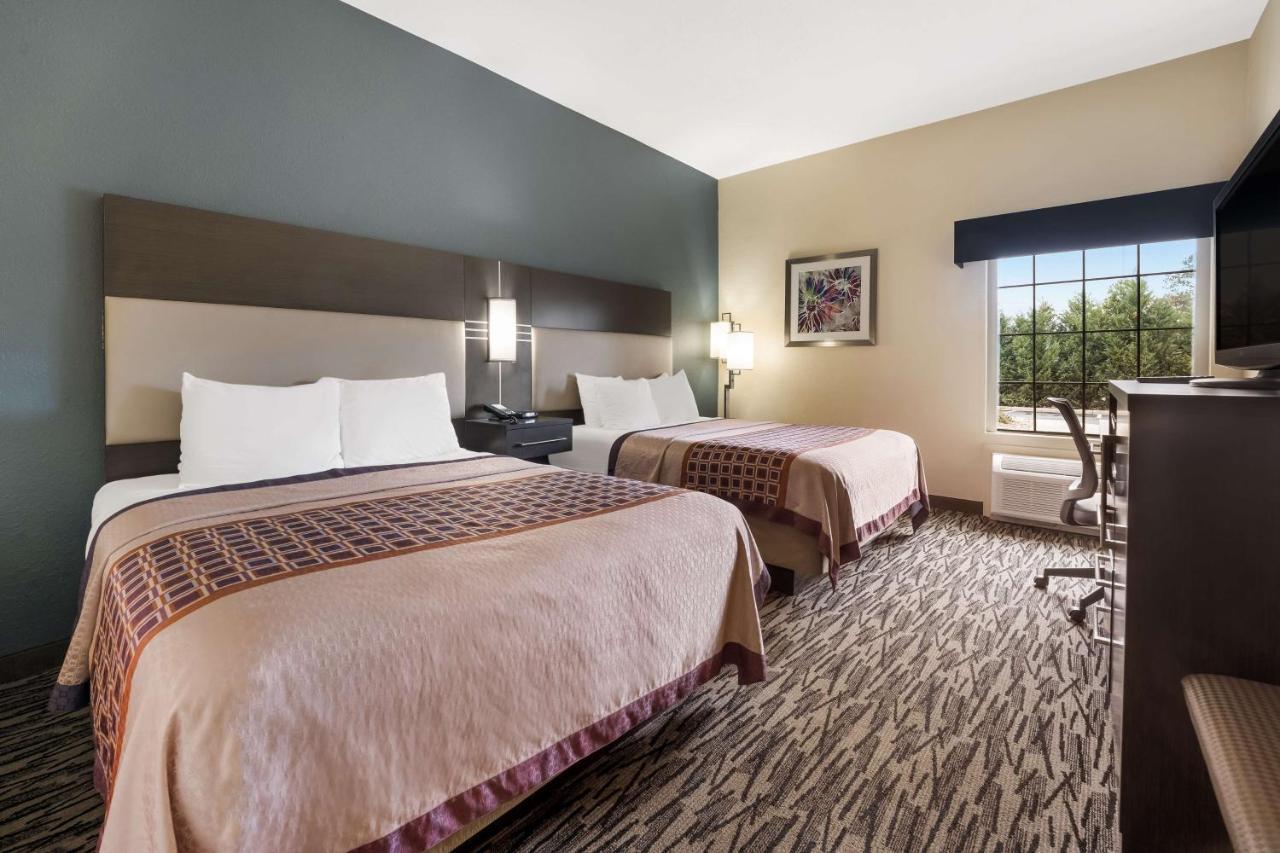 פרי Best Western Bradbury Inn & Suites מראה חיצוני תמונה
