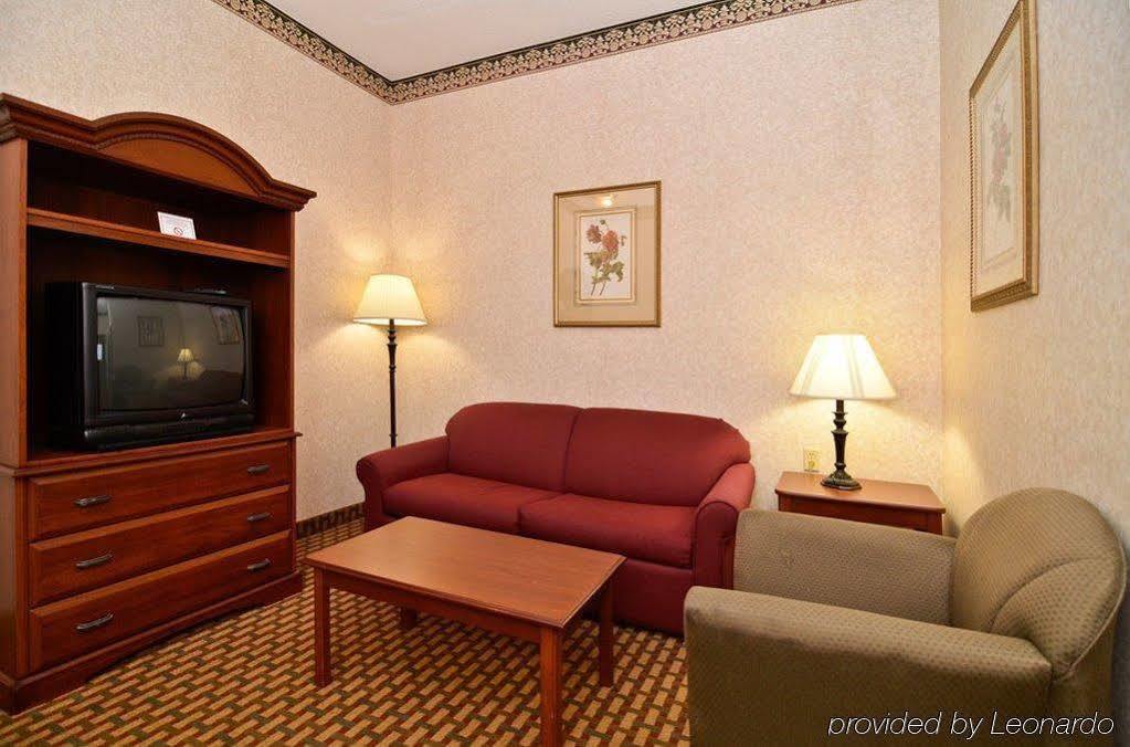 פרי Best Western Bradbury Inn & Suites מראה חיצוני תמונה