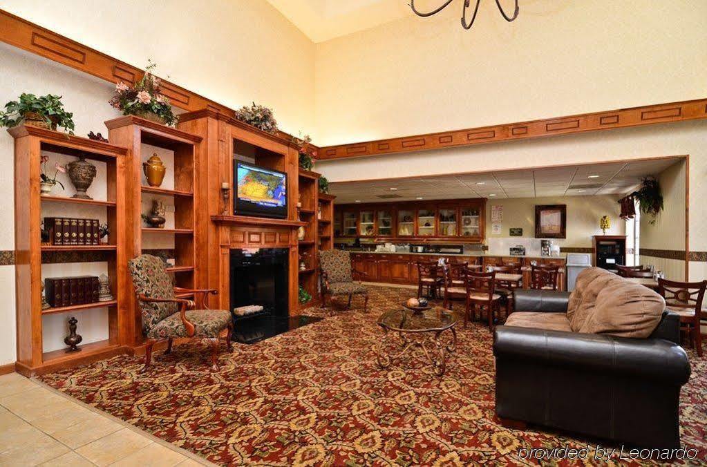 פרי Best Western Bradbury Inn & Suites מראה חיצוני תמונה