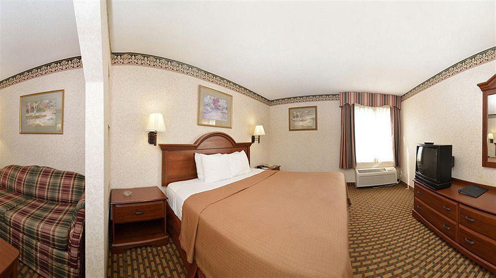 פרי Best Western Bradbury Inn & Suites מראה חיצוני תמונה